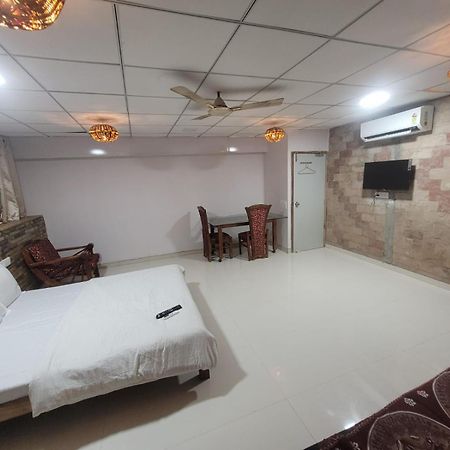 Agrawal Bhavan Budget Stay Only For Indians Bombaj Exteriér fotografie